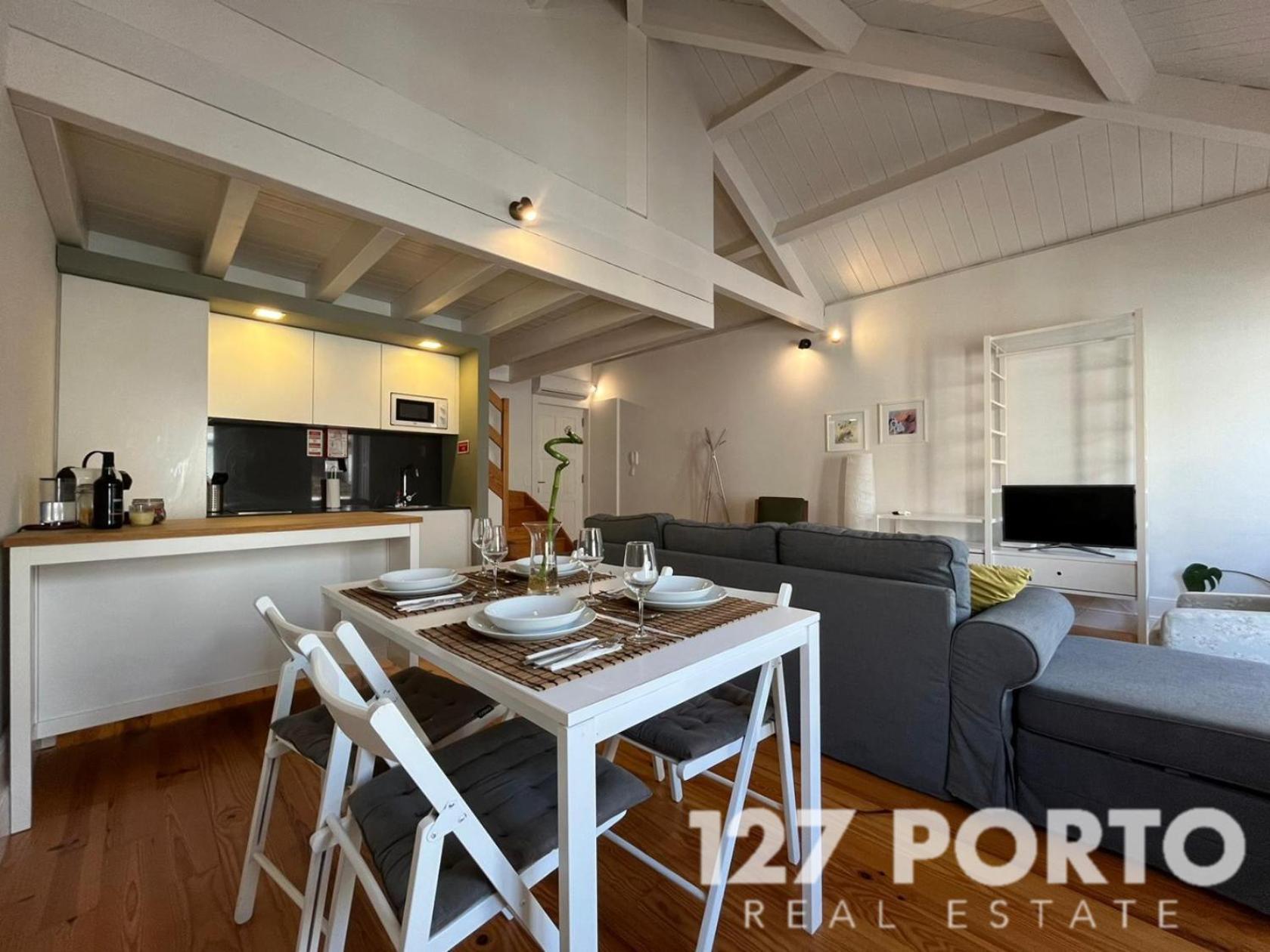 Ml240 Spacious Central Apartment Porto Exterior photo
